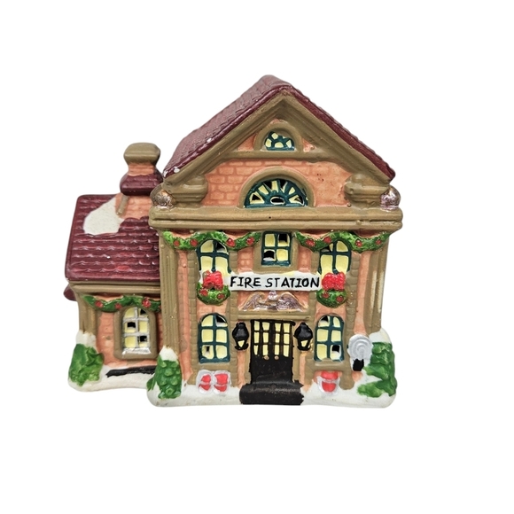 Vintage Cobblestone Corners 2001 Fire Station Porcelain Christmas Village D3‎ - Picture 1 of 8